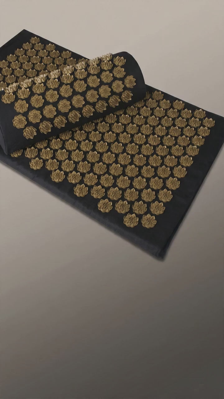acupressure mat pillow set demo